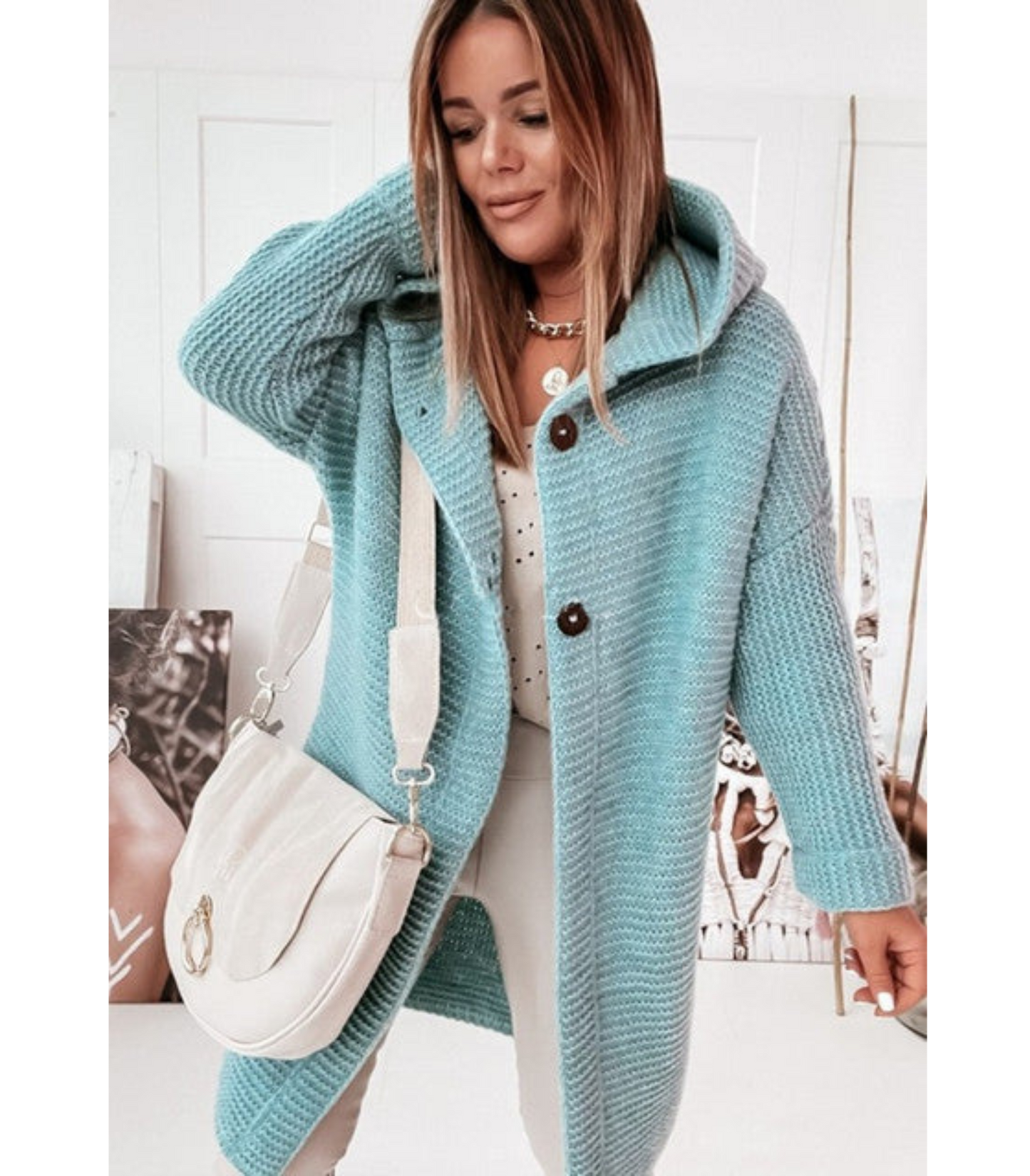 Mirthe - Gebreid vest met capuchon