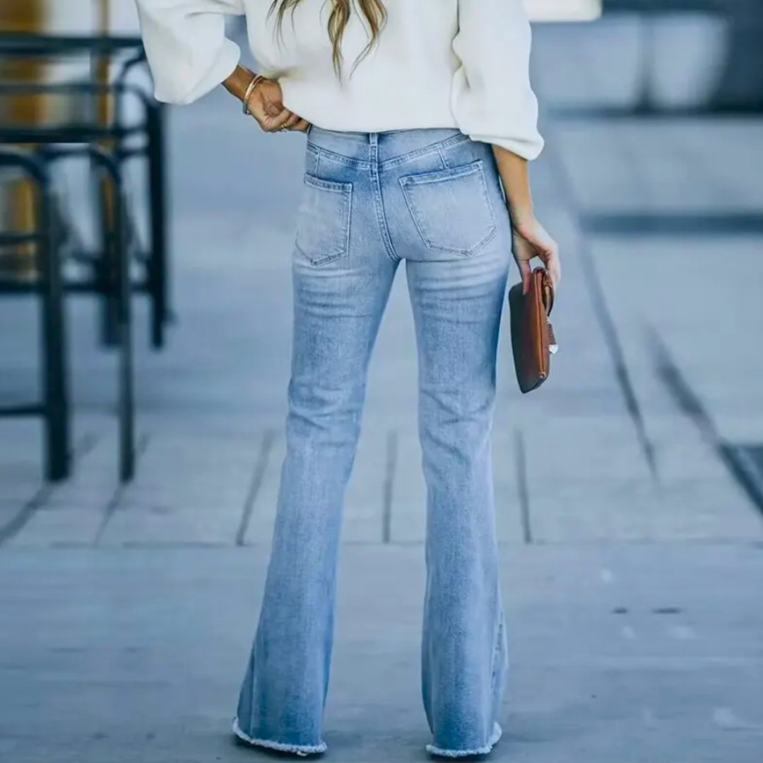 Livia - Flared Stretch Jeans