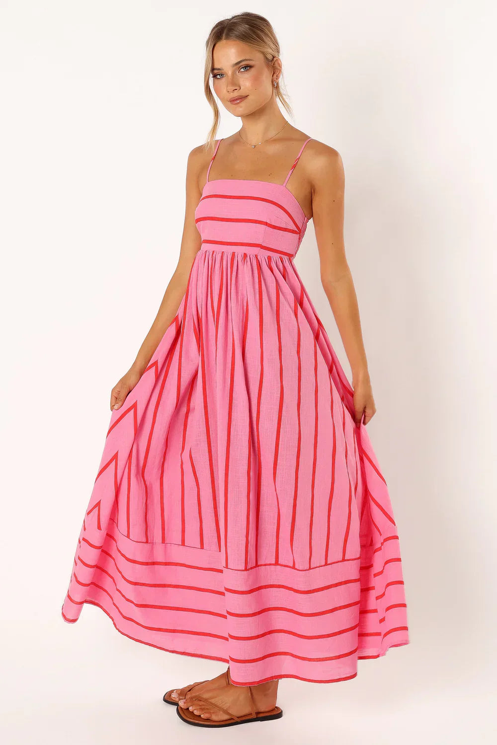 Lizze - zomerjurk met open schouders