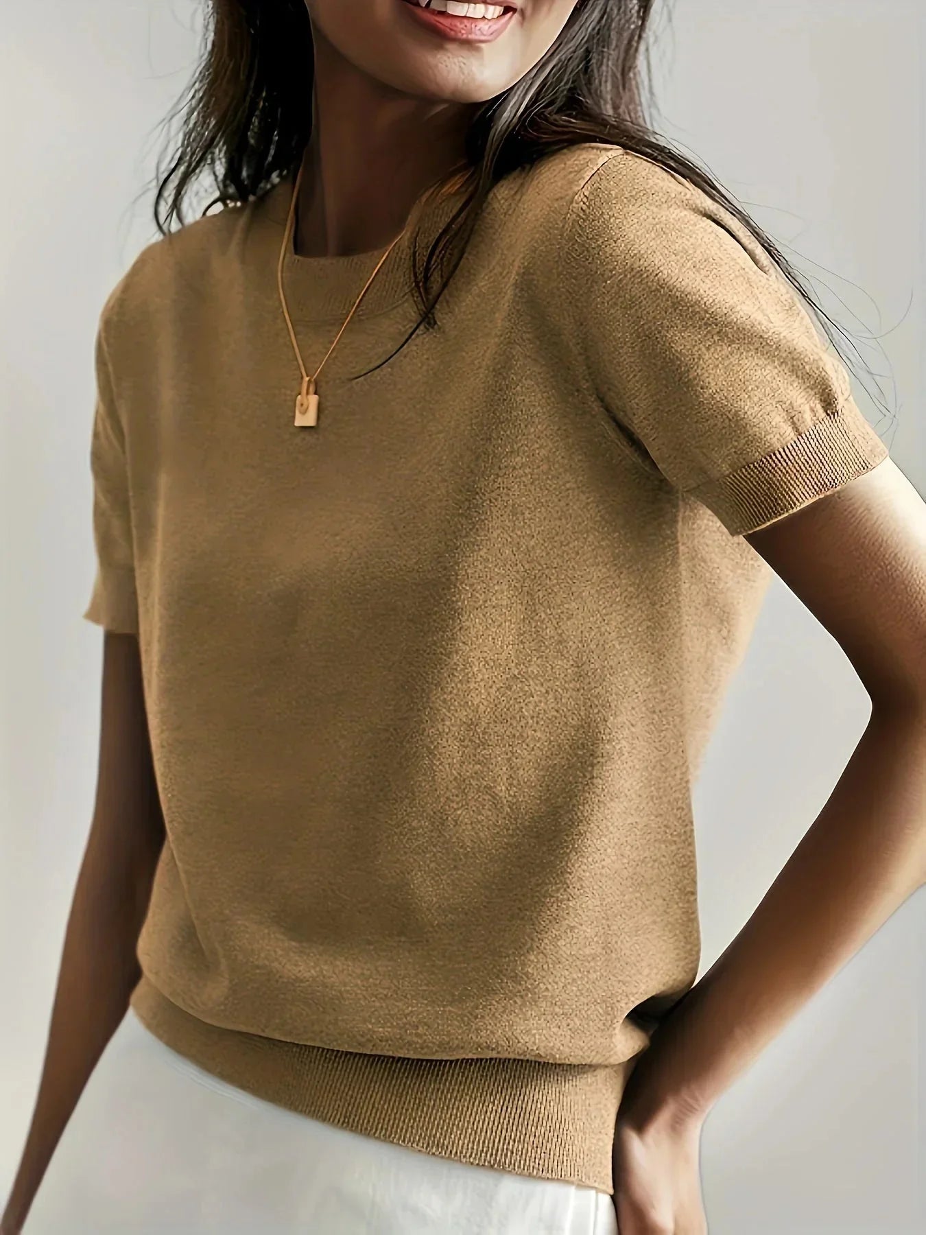Nila - Luchtige Blouse met Korte Mouwen voor Dames