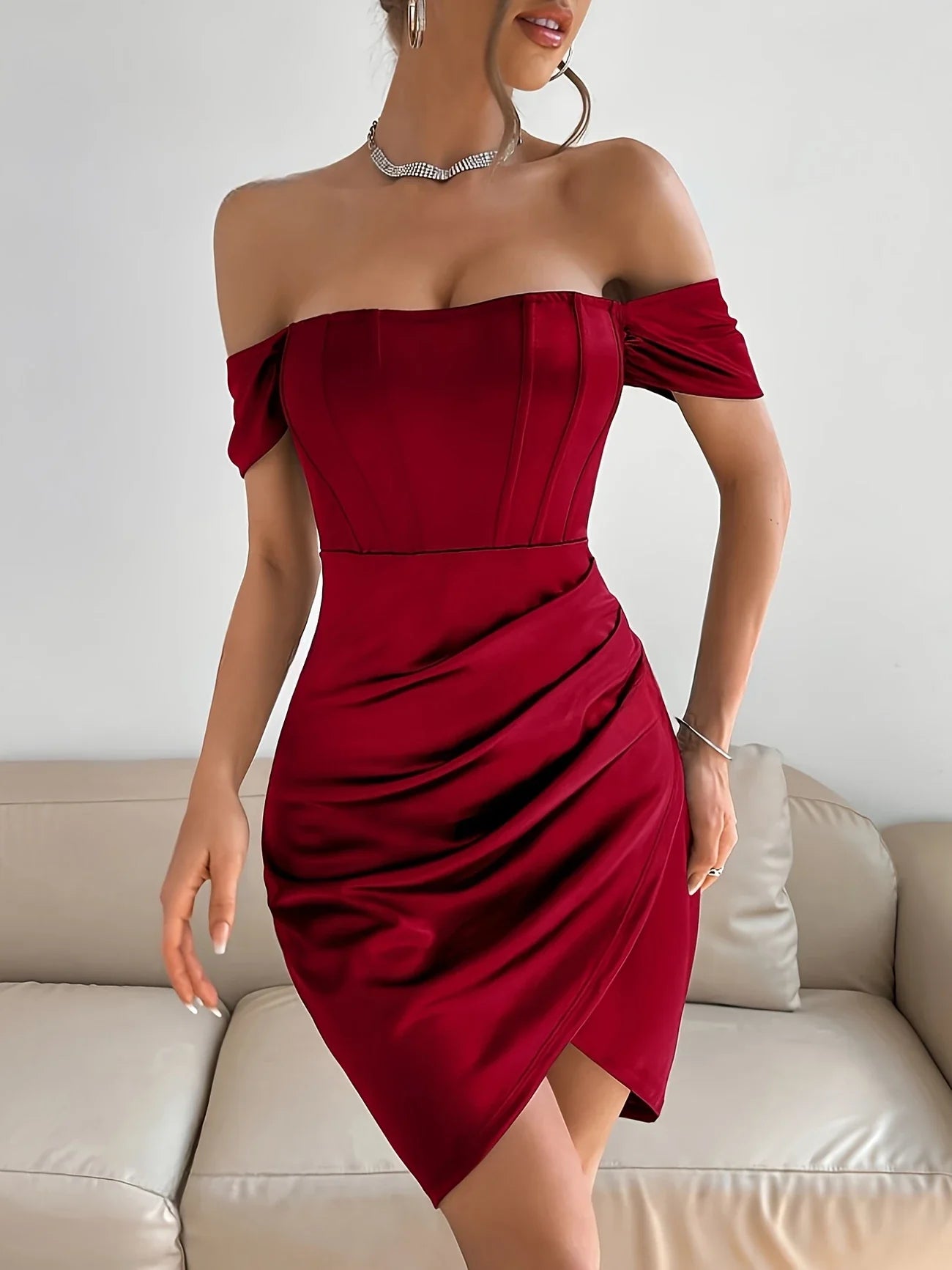 Roudaina - Satijnen Off-Shoulder Jurk