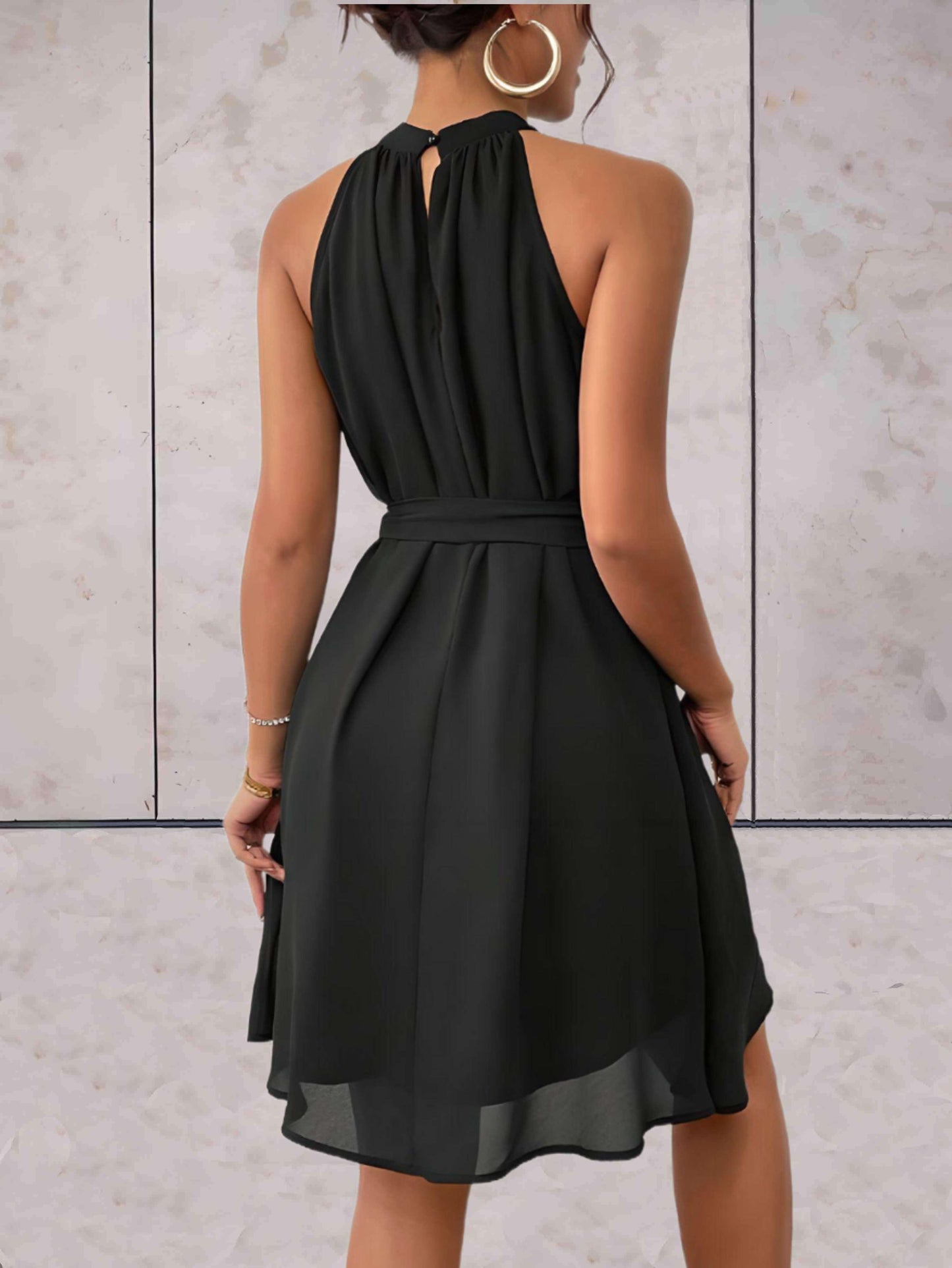 Zorina - Mouwloze Jurk met Riem voor Dames