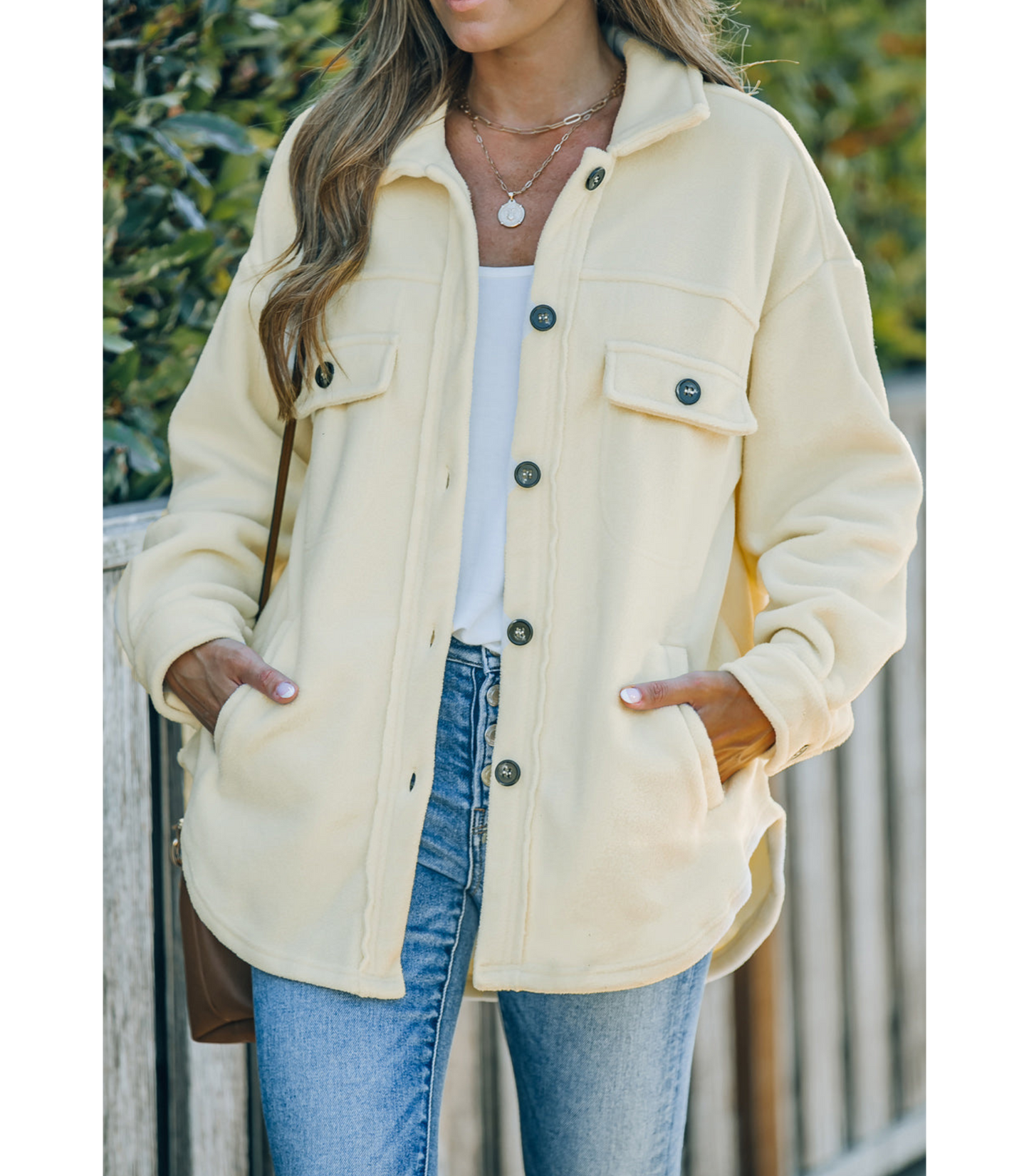 Lyra - Jacket with button closure