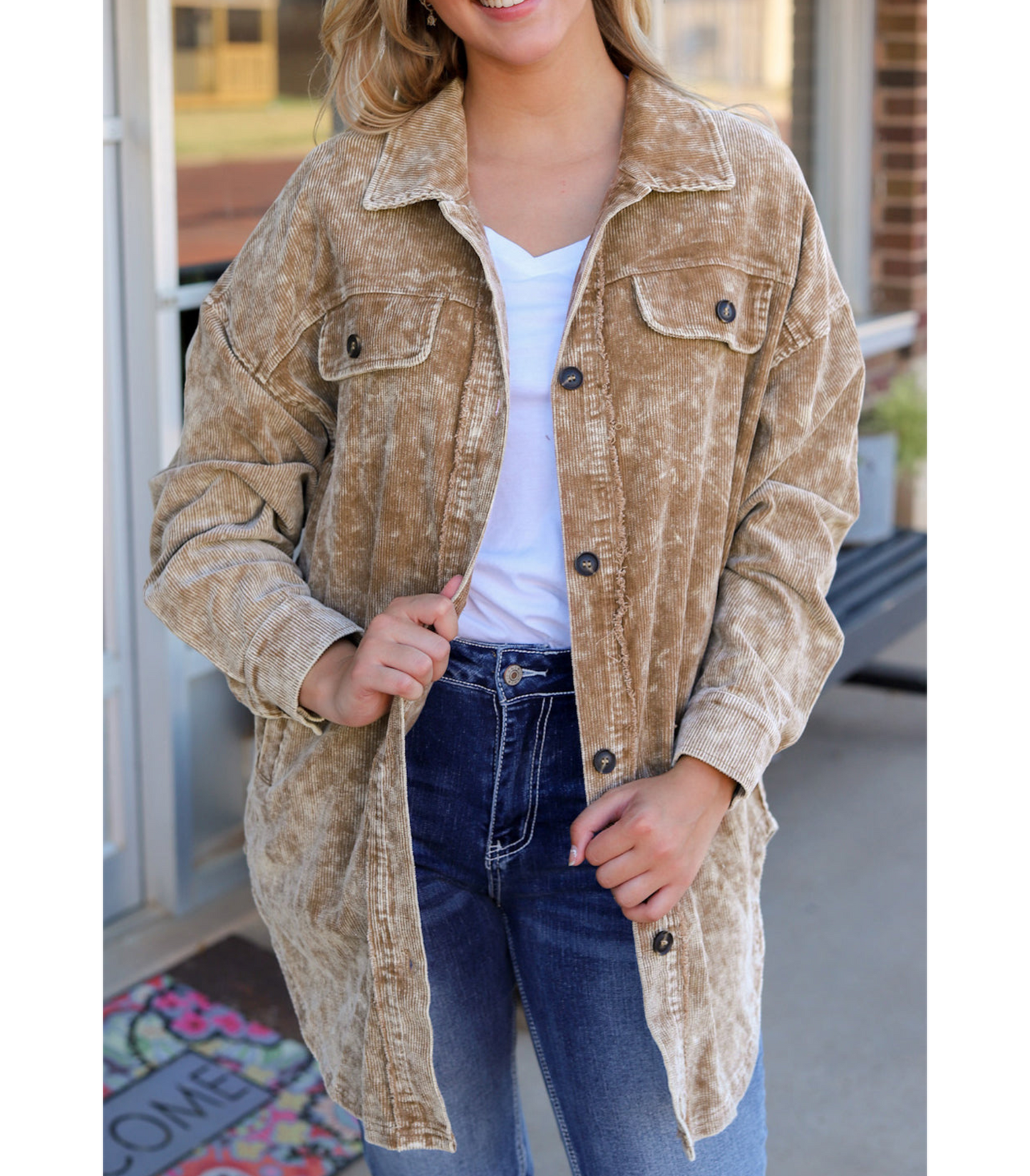 Marcella - Long jacket with button closure