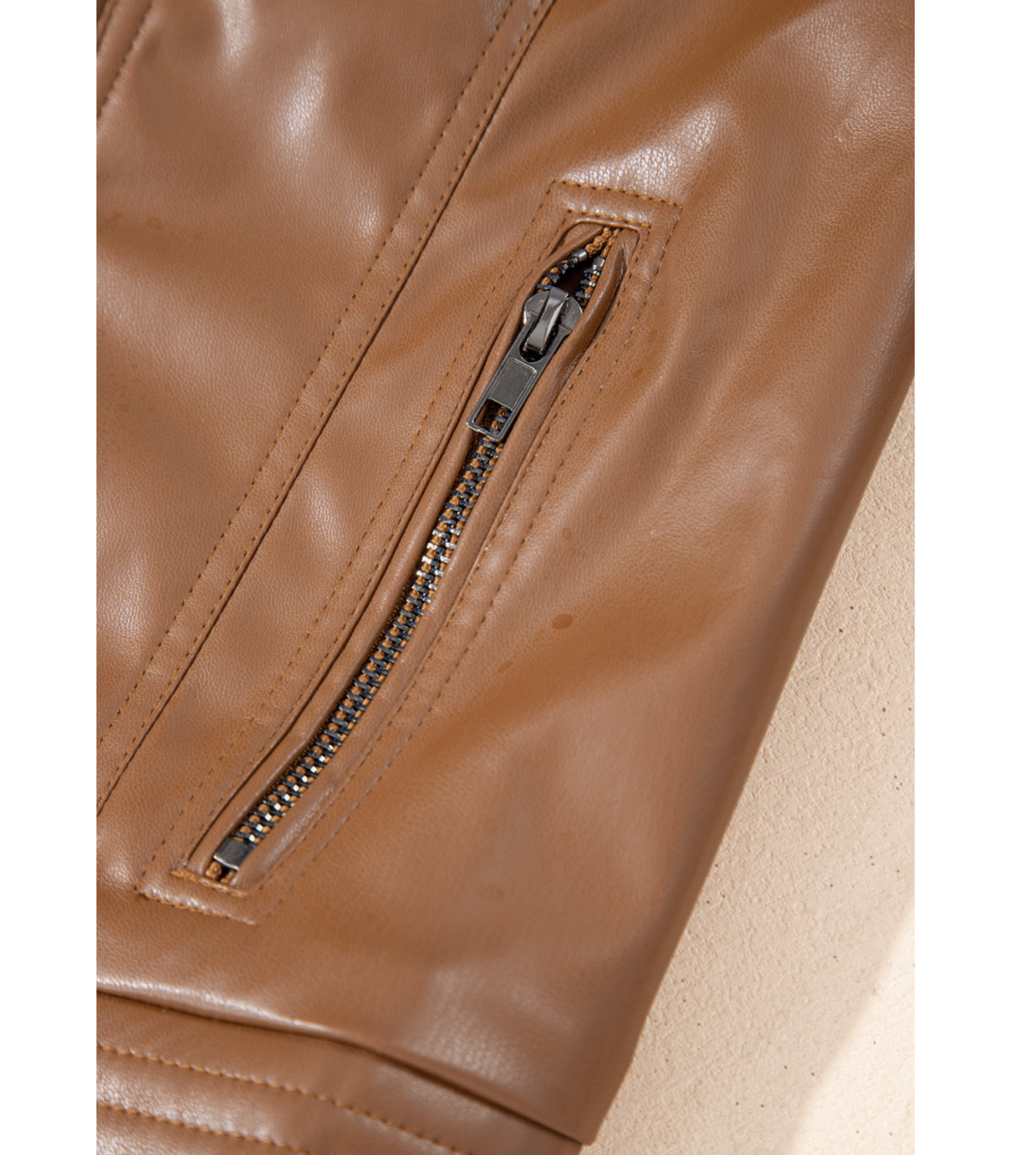 Sakina - Lerenlook jacket