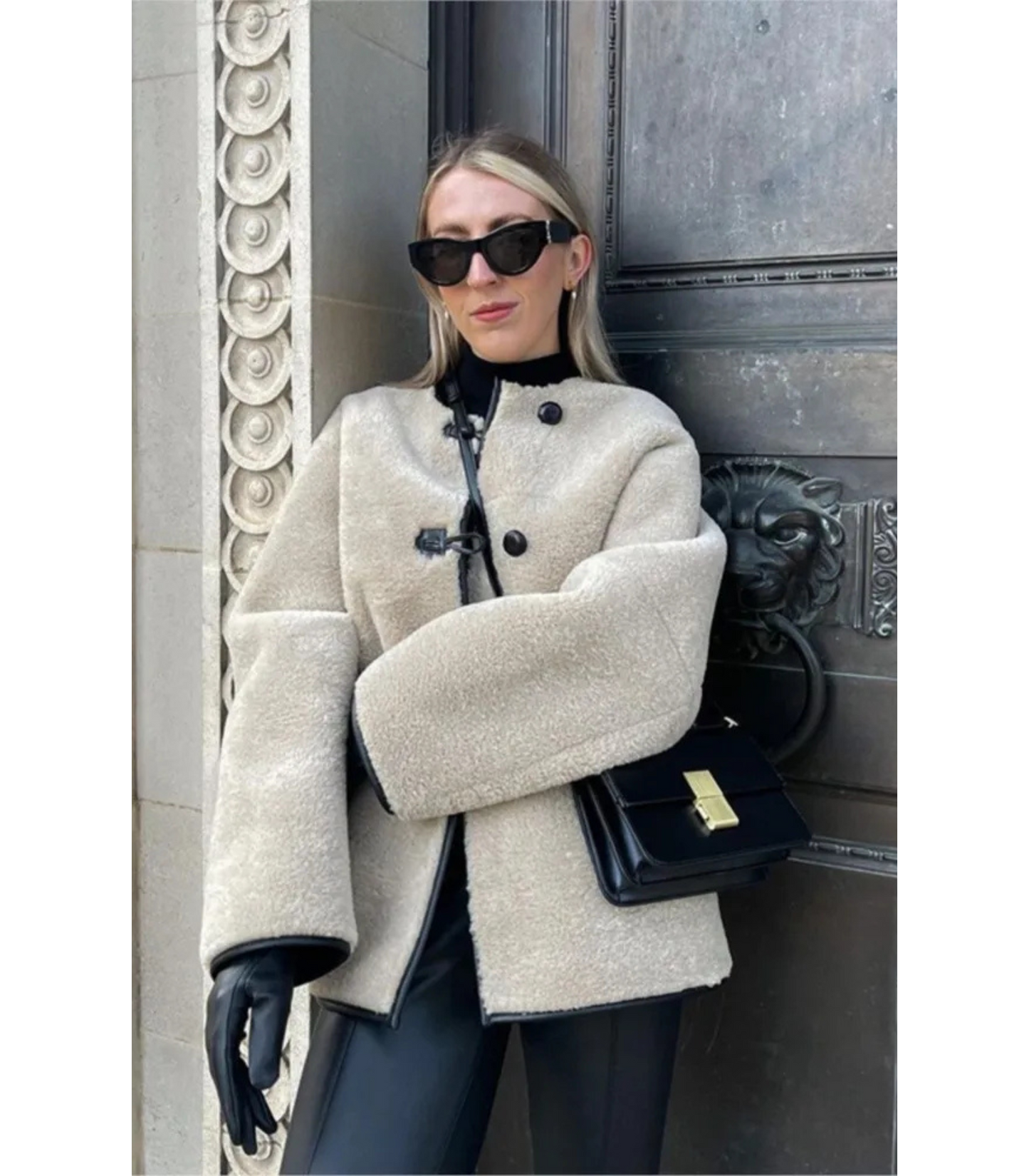 Moira - Comfortable Winter Coat with Buttons