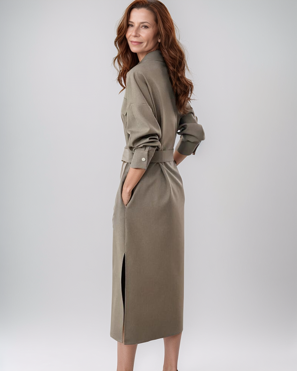Aliana - Elegante V-Hals Jurk met Riem