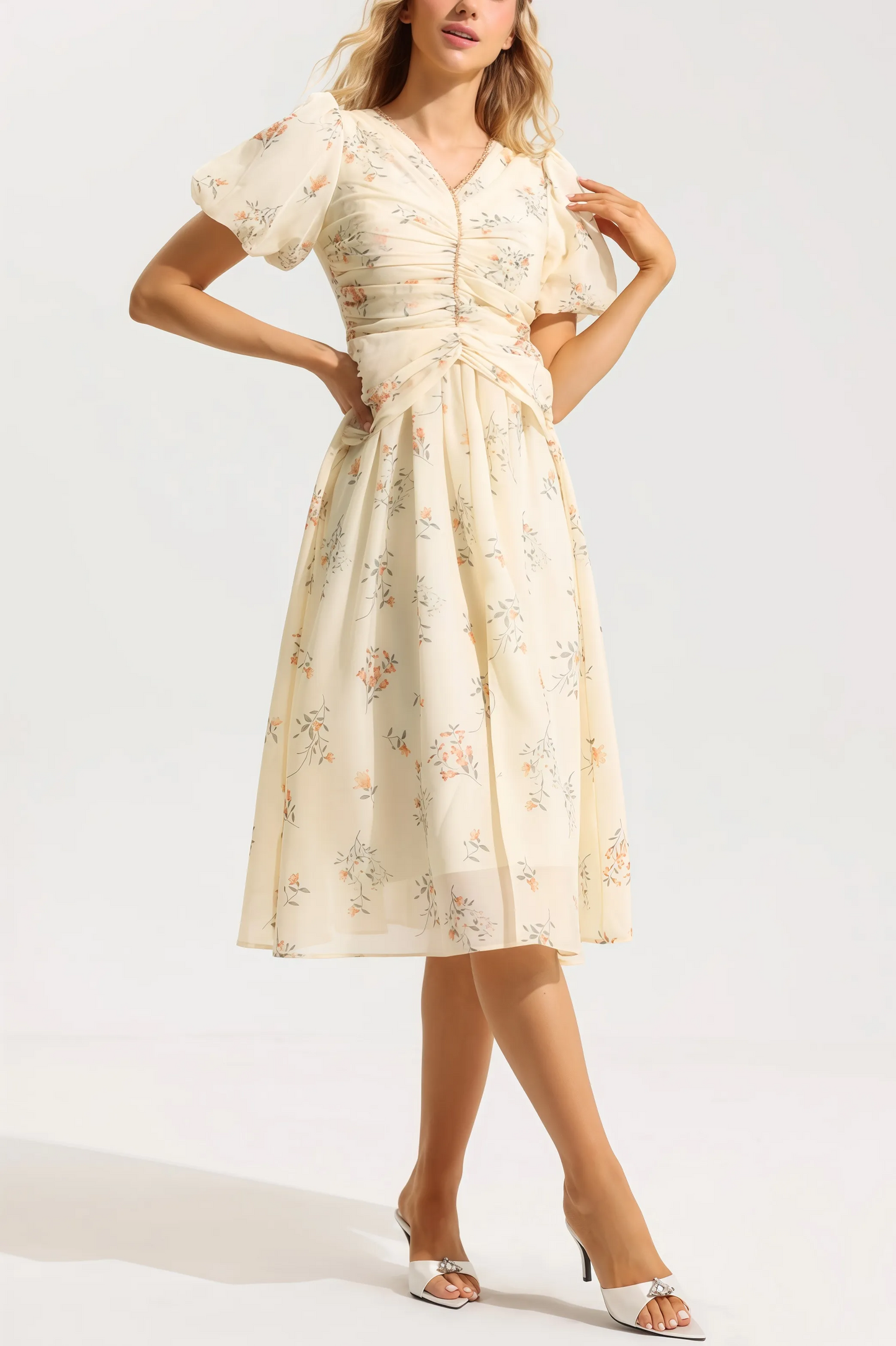 Auralyn - Charmante Midi-Jurk met Bloemenprint en V-Hals voor Dames