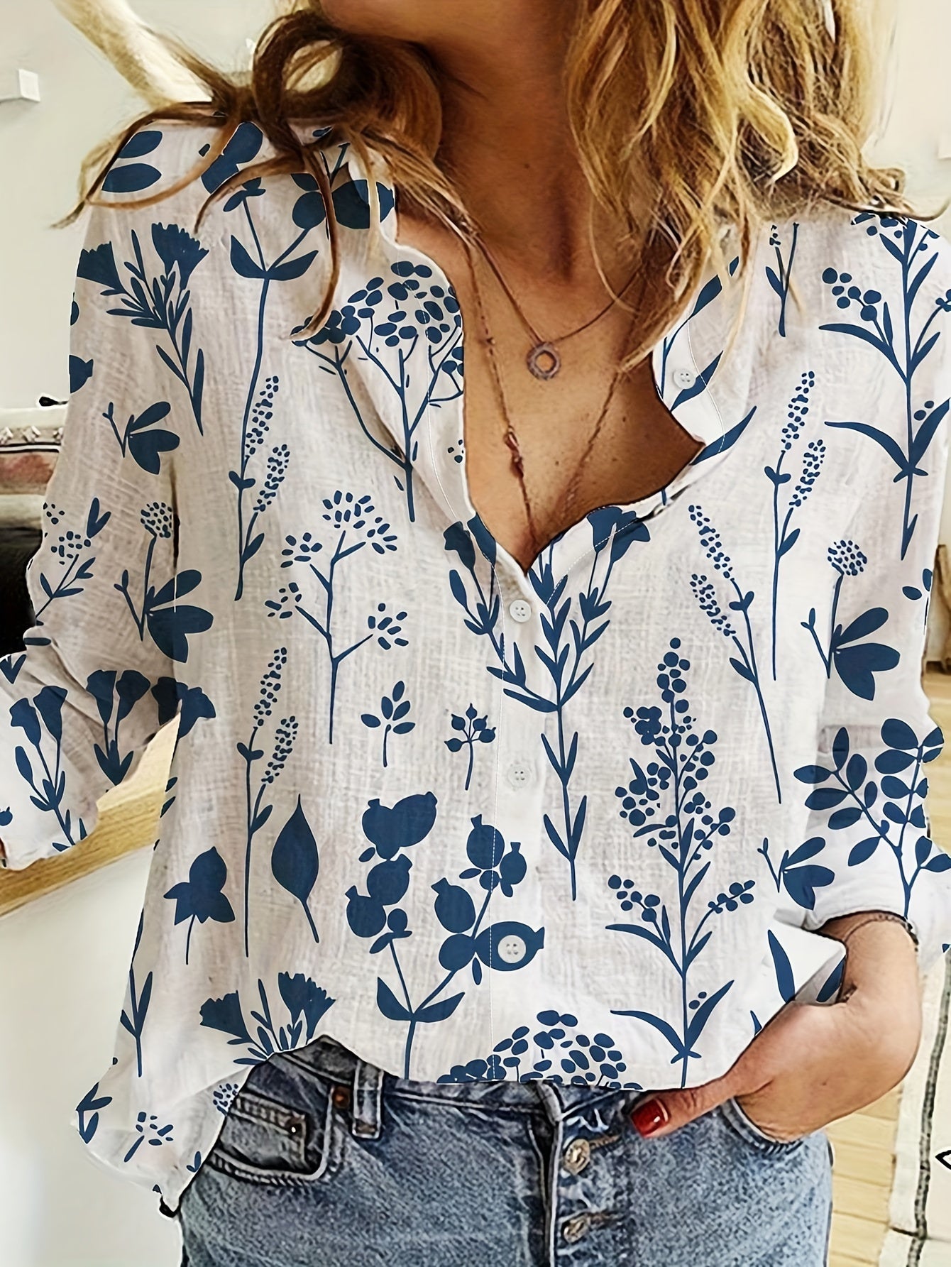 Chenaya - damesblouse lange mouwen me bloemmotief en reverskraag