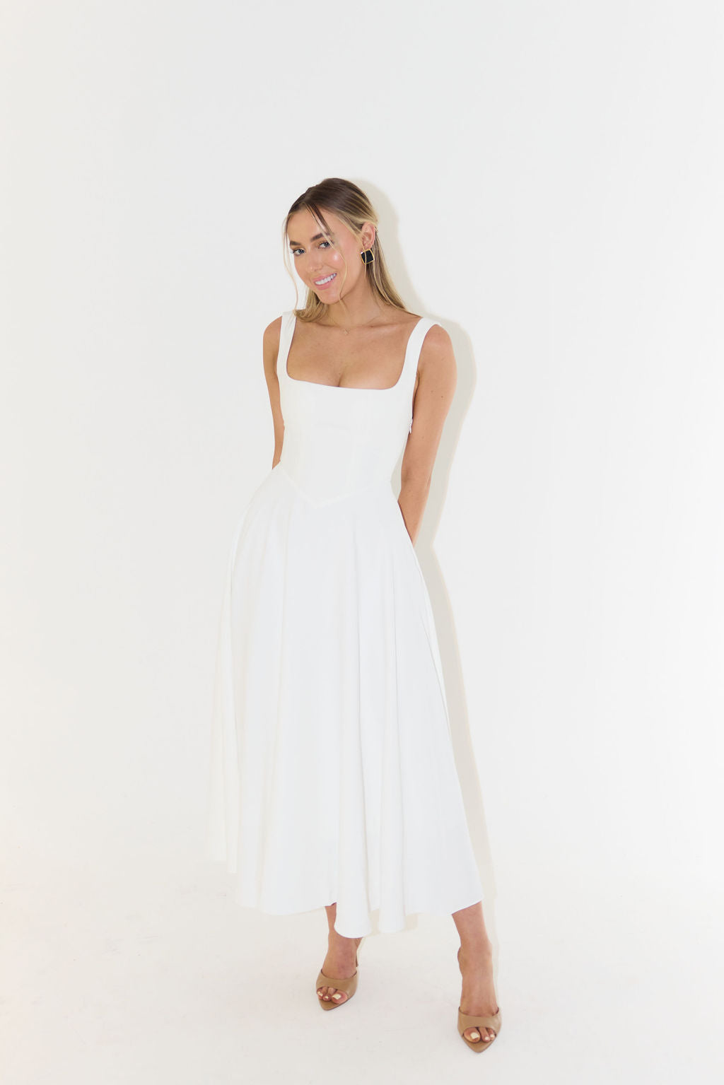 Filine - Dames midi-jurk met getailleerde taille