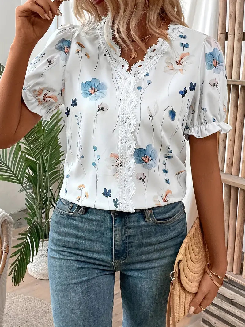 Jennefer - Shirt met bloemencharme Elegante pofmouwen Kanten rand