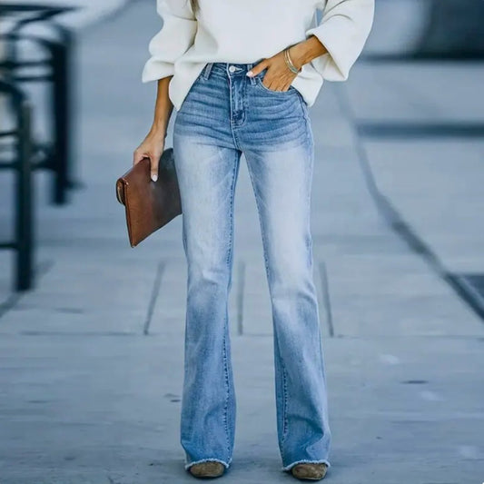Livia - Flared Stretch Jeans