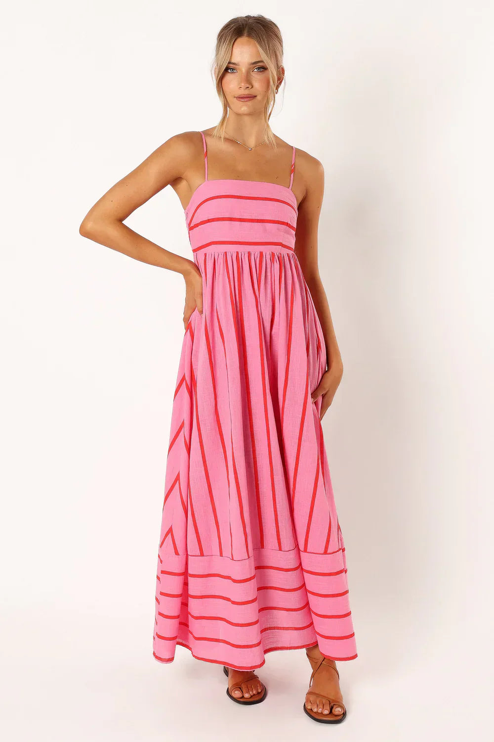 Lizze - summer dress with open shoulders