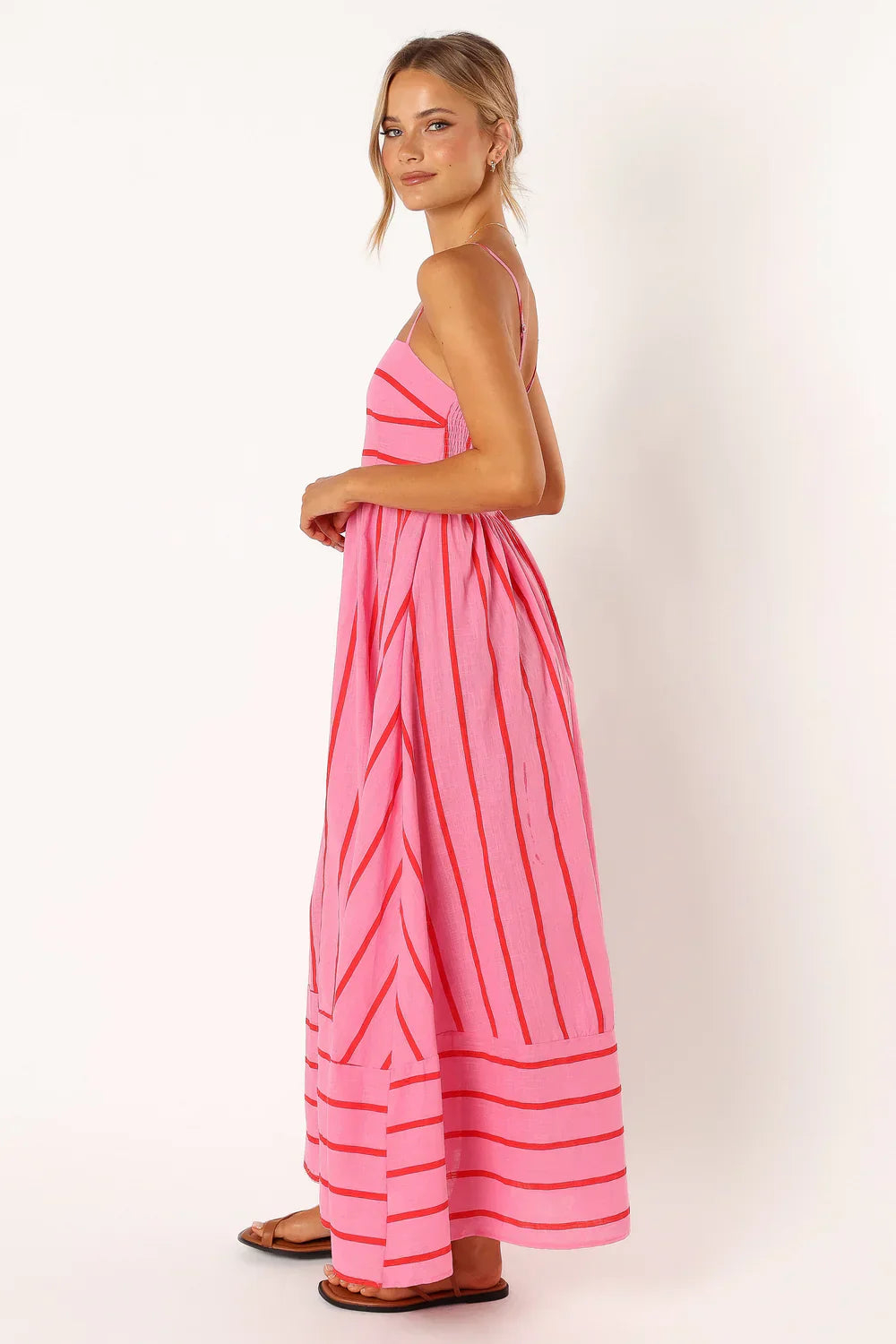 Lizze - summer dress with open shoulders